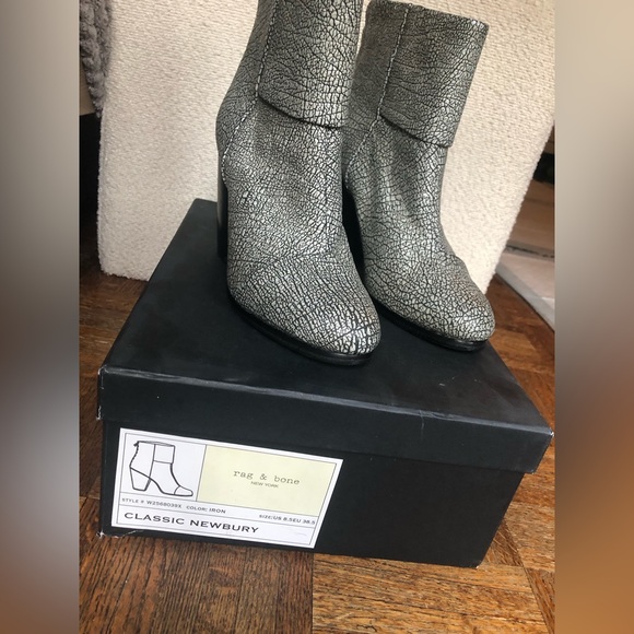 Rag & Bone Newbury Boot New with Box Size 8.5 - Picture 2 of 11